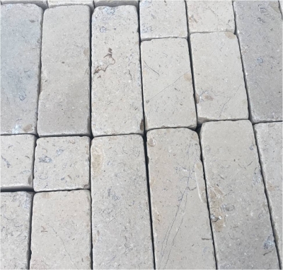 Pedra R&uacute;stica Rodada a Tambor